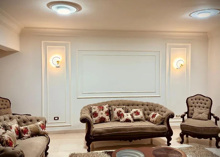 Elegant 3 Rooms Apartment In Private Villa In New Cairo