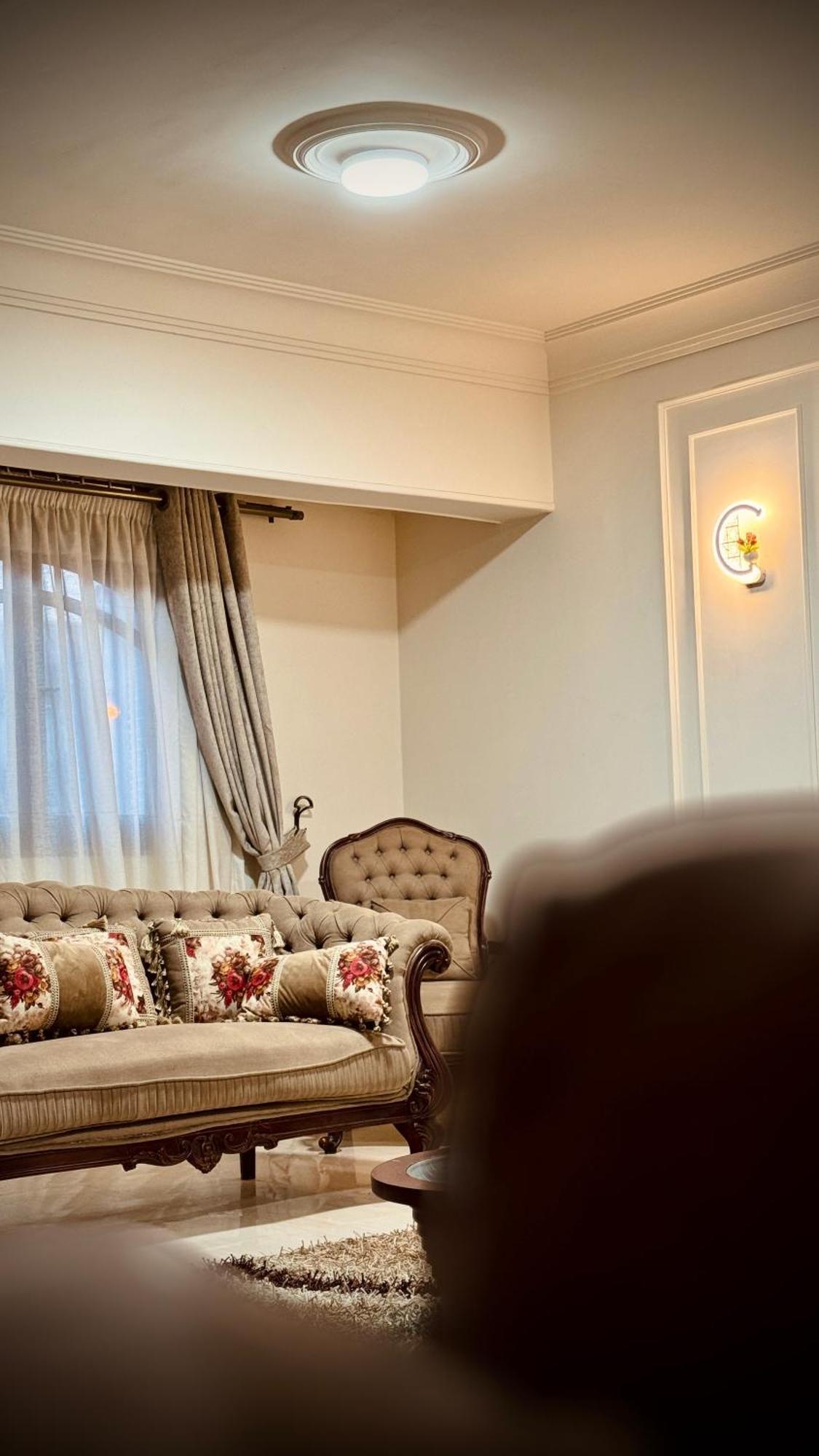 Elegant 3 In Private In New Apartment *