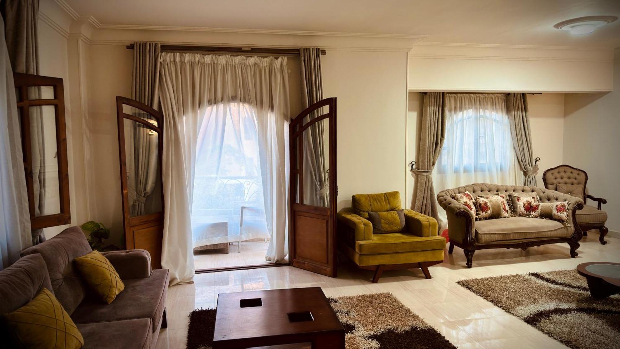 Elegant 3 In Private In New Apartment *