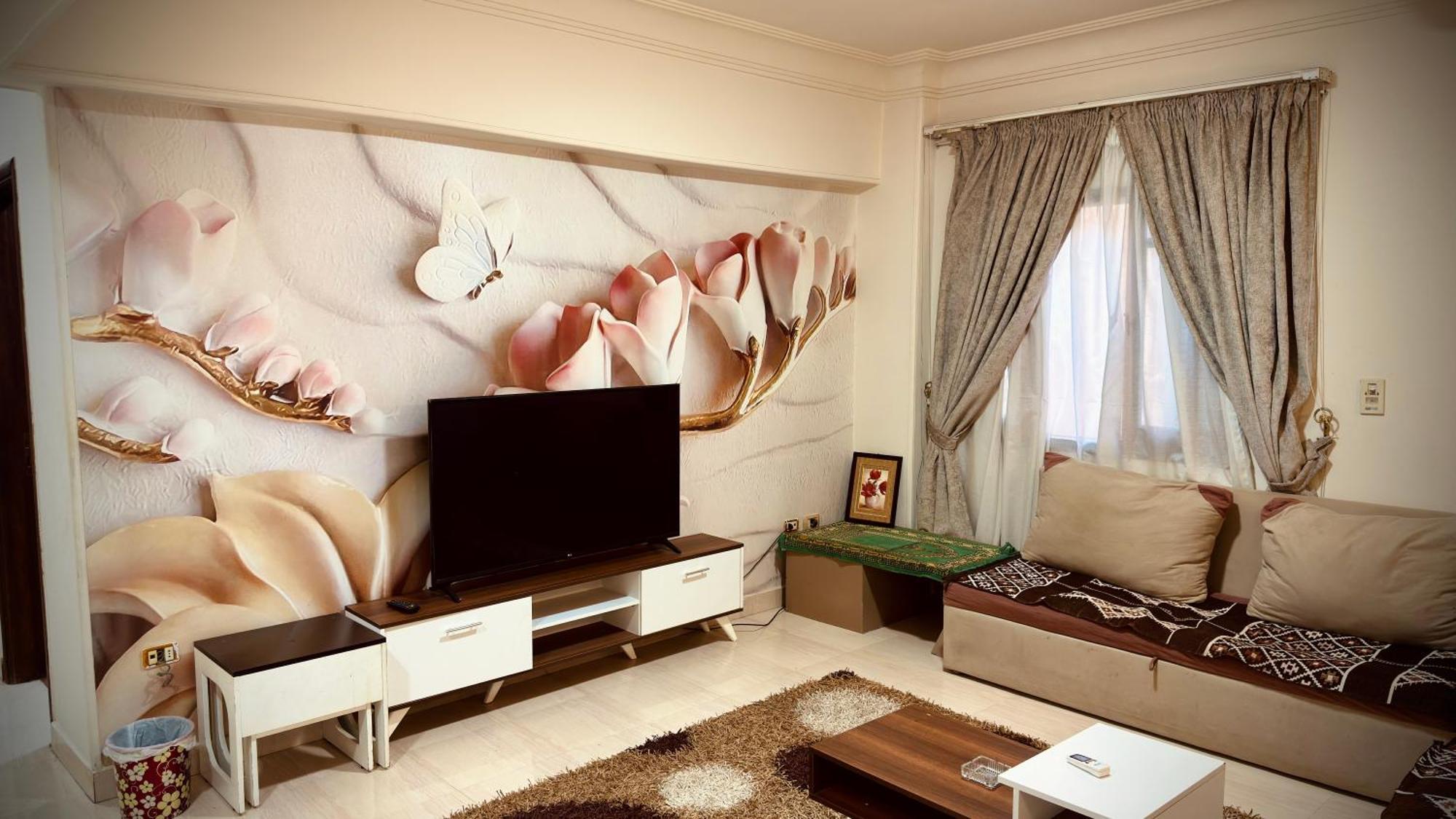 Apartment Elegant 3 In Private In New Cairo