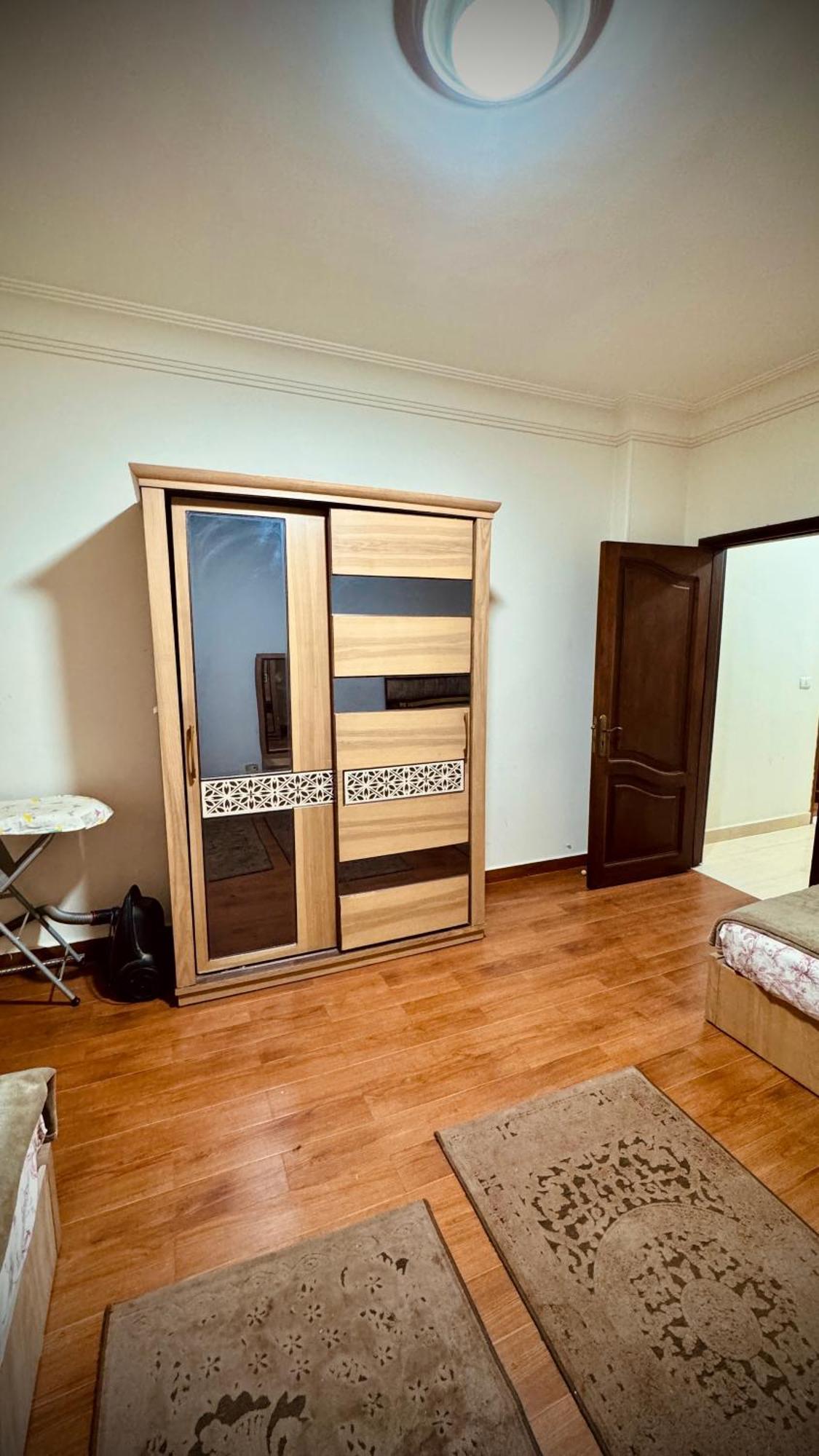 Apartment Elegant 3 In Private In New