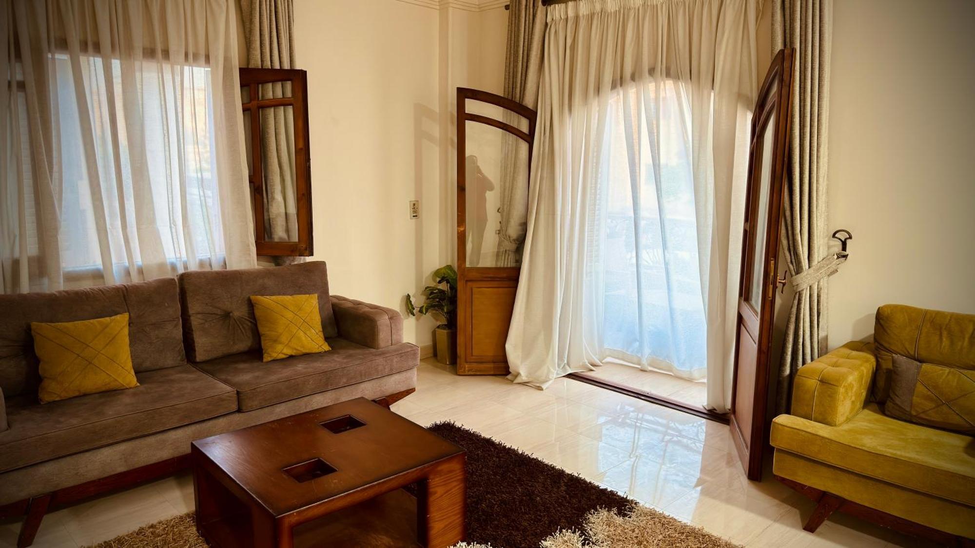Elegant 3 In Private In New Apartment Cairo