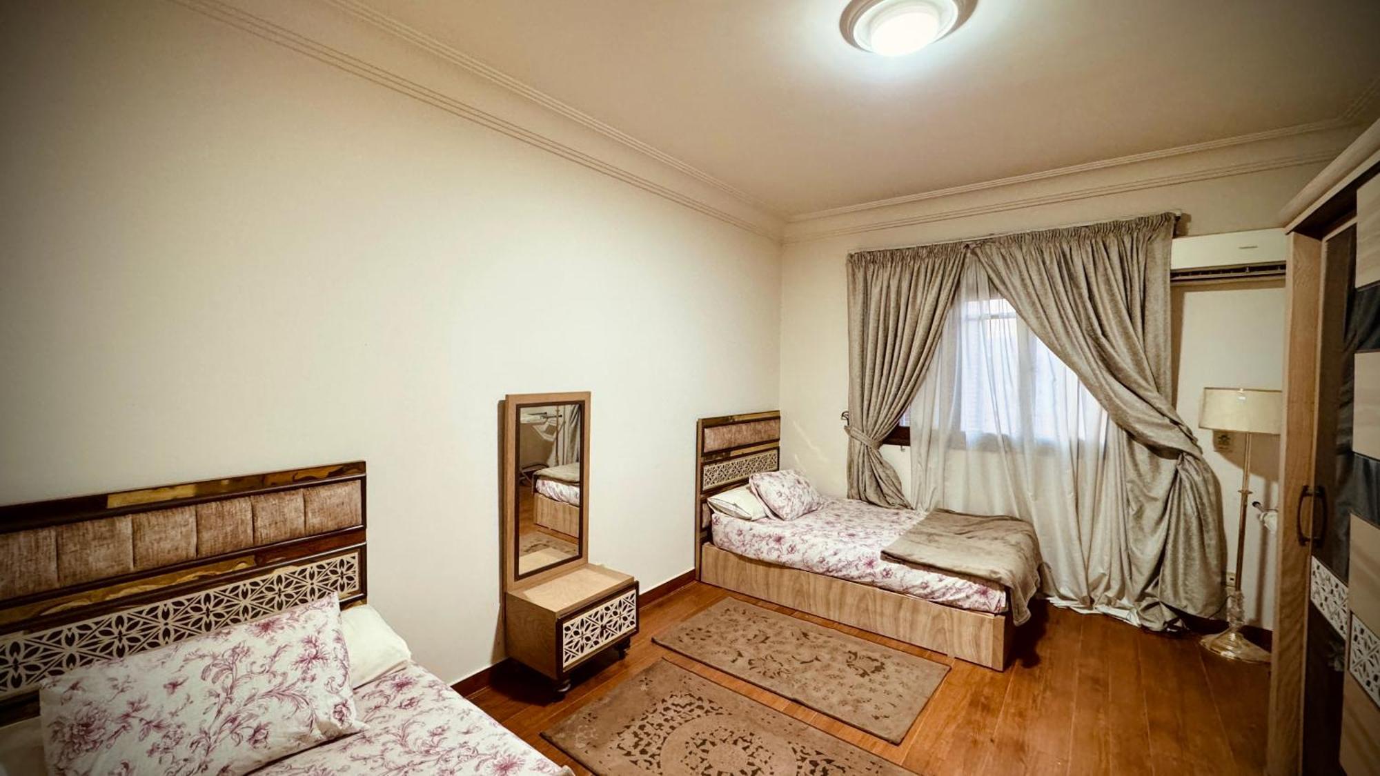 Elegant 3 In Private In New * Cairo