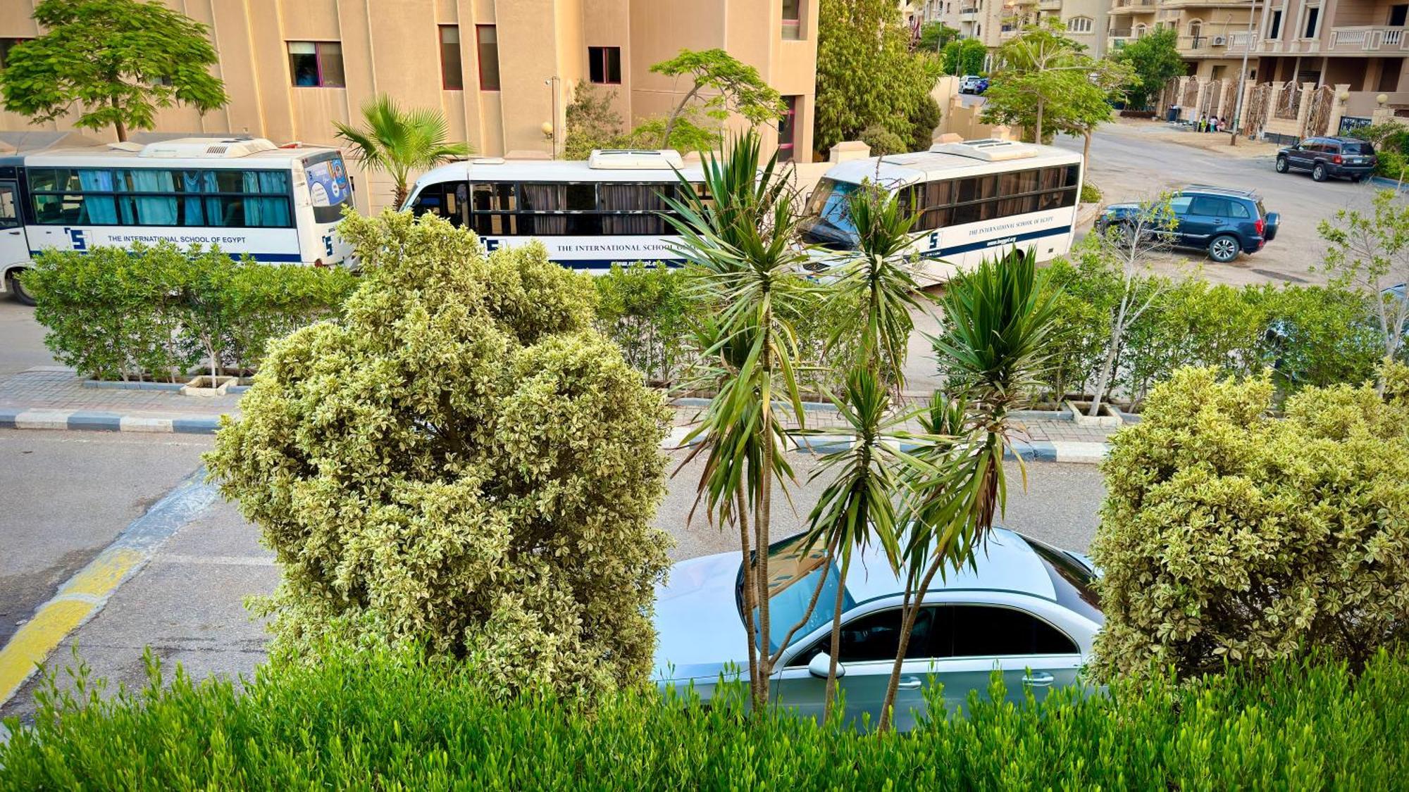 Apartment Elegant 3 In Private In New Cairo